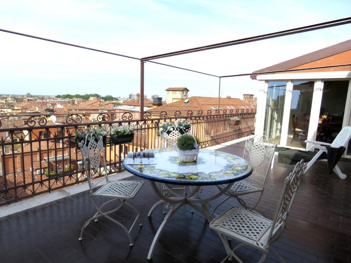 Montegrappa Apartment Bologna Buitenkant foto